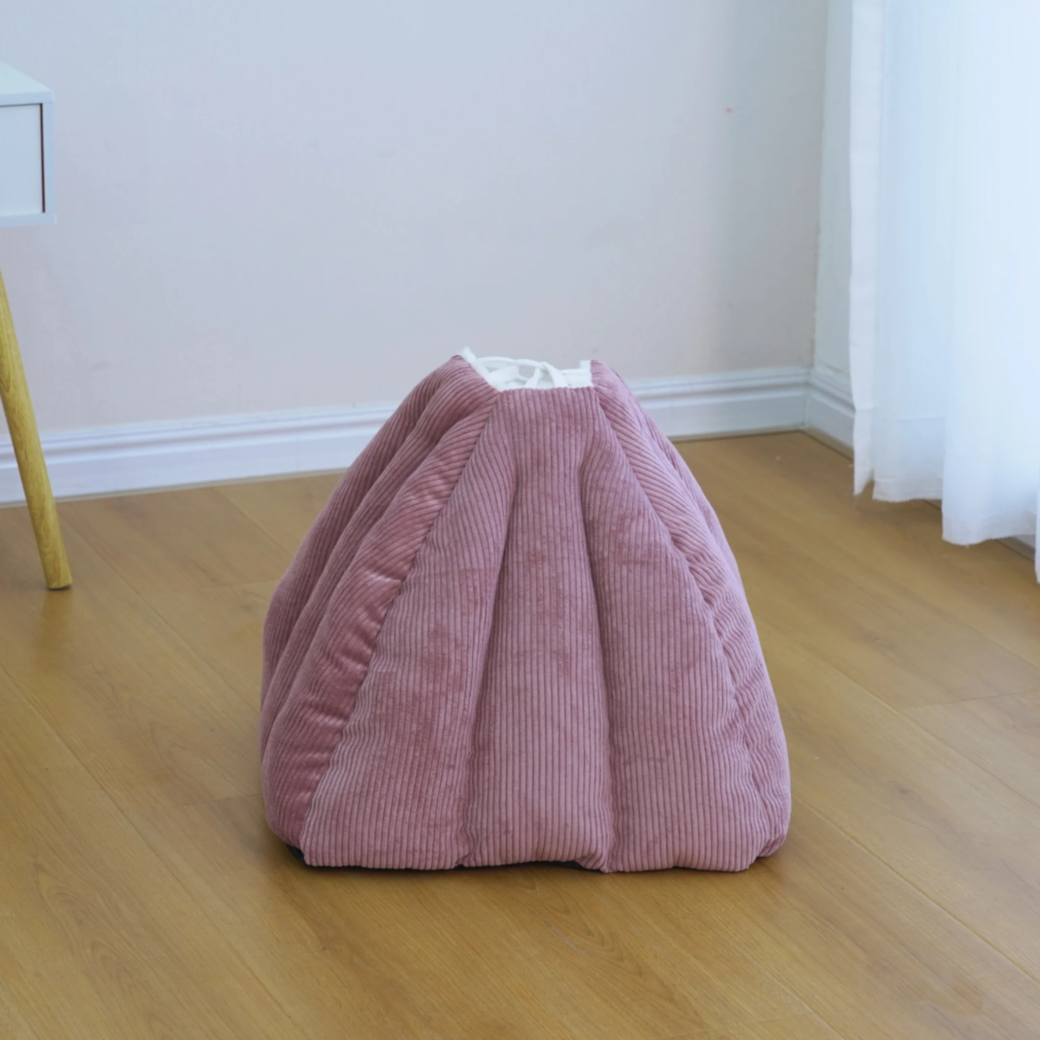 Catry Pet Cushions With Soft Fabric And Plush - 45x45x40cm - Image 3