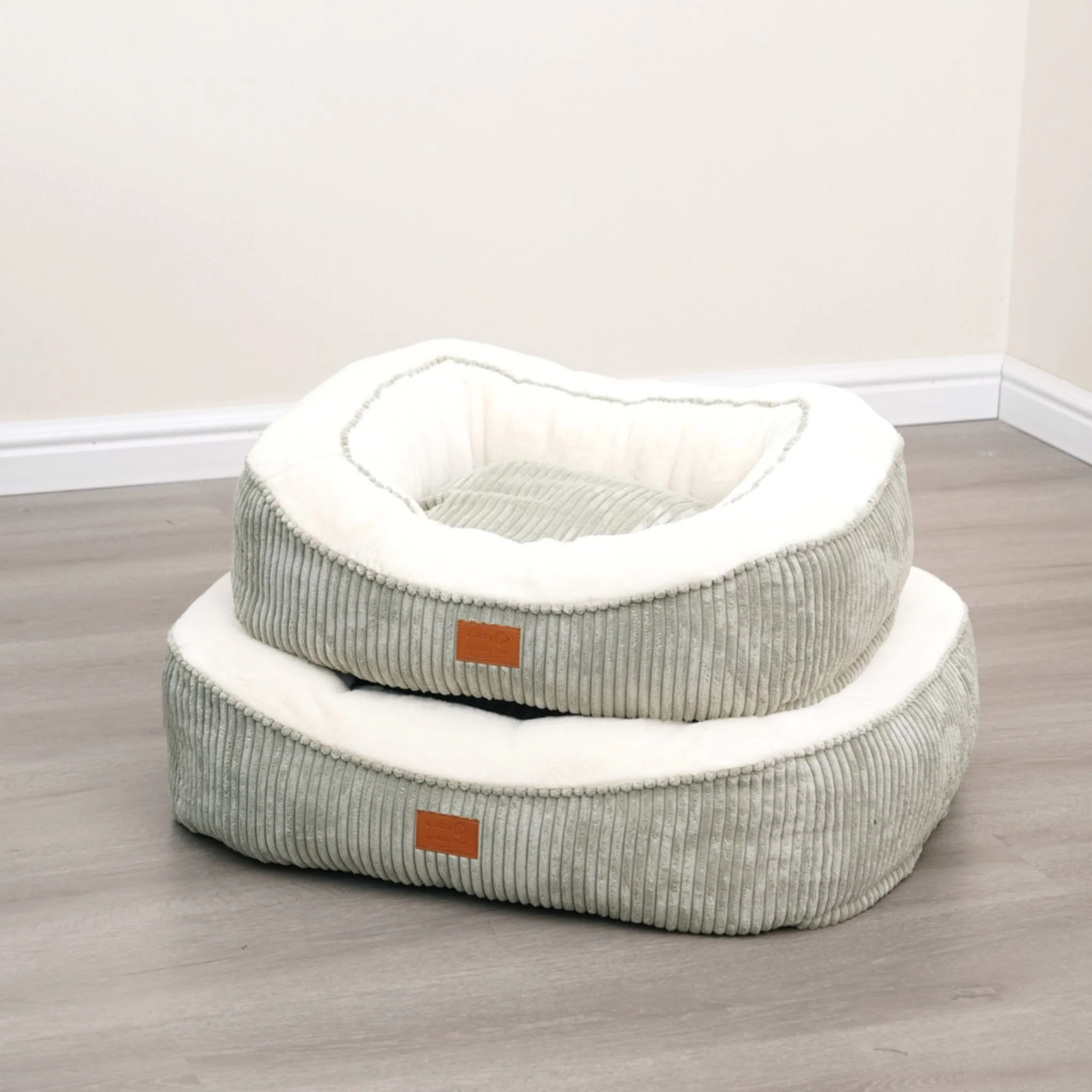 Catry Pet Cushions With Soft Plush And Fabric - 75X65X20cm - Image 2