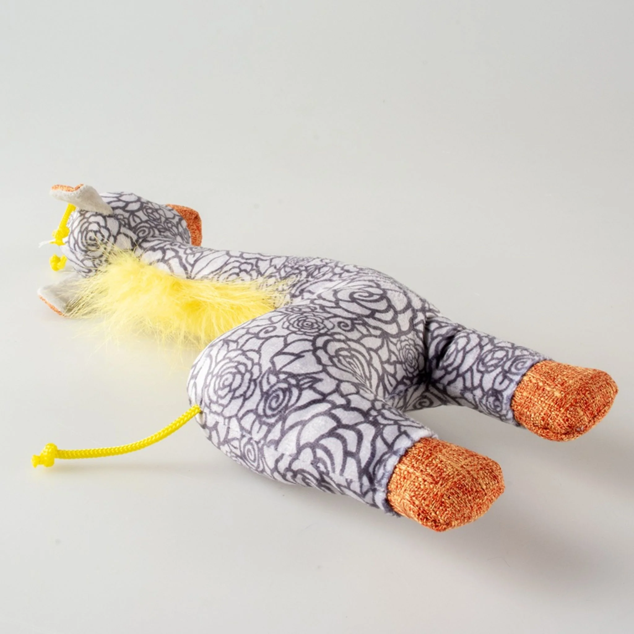 Duvo+ Plush Giraffe Retro Dog Toy - 32x14x5cm - Image 8