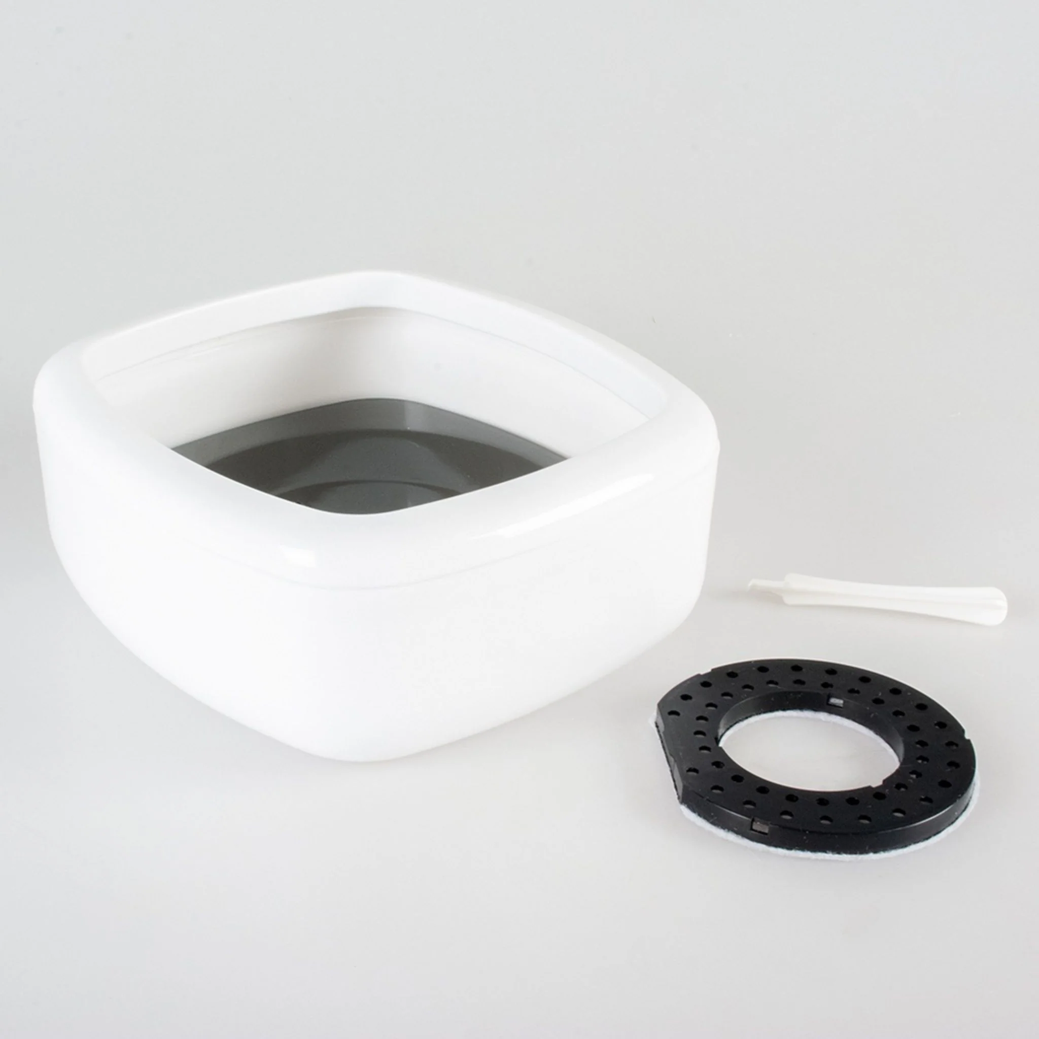 Duvo+ Splash-Proof Square Drinking Bowl White/Grey - 1500ml - Image 3