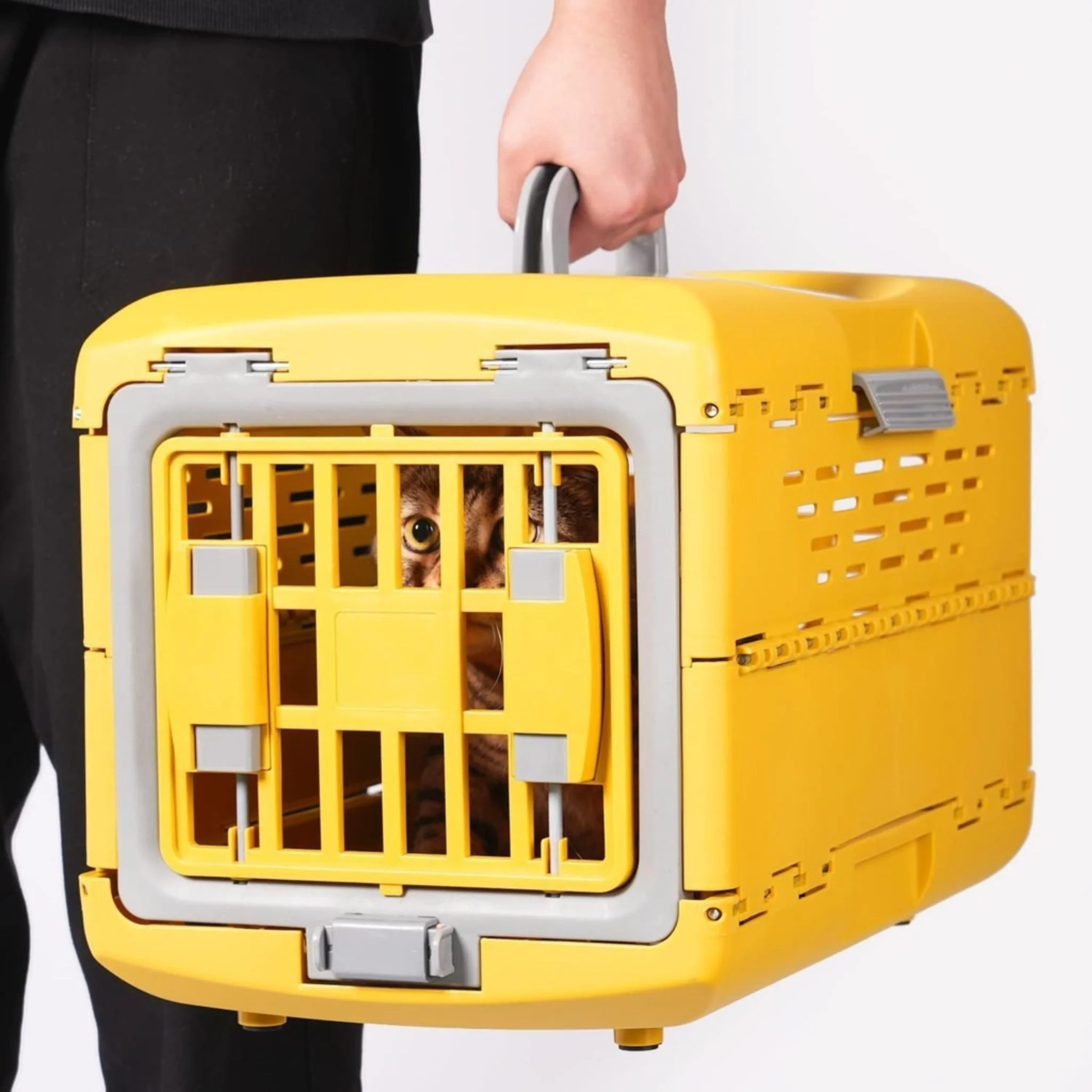 Pado Foldable Pet Carrier Gold - 48x30x32cm - Image 7